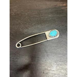NEW ART BY AMY LABBE extra large safety pin in gold